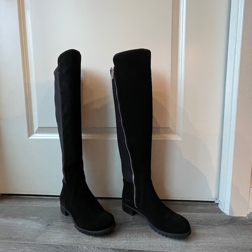MICHAEL KORS Over-the-Knee Leather Boots. Color: Black. Size: 6.5M